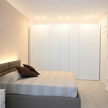 Garden Fuorigrotta アパート ナポリ