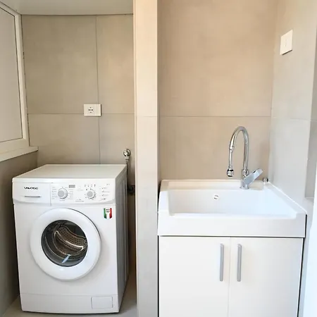 Garden Fuorigrotta アパート ナポリ